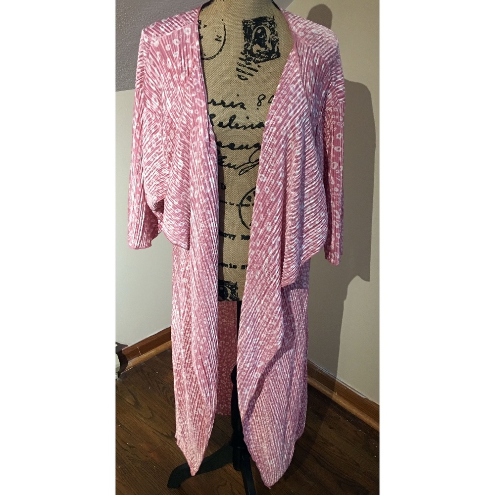 Pink Cheetah Shirley